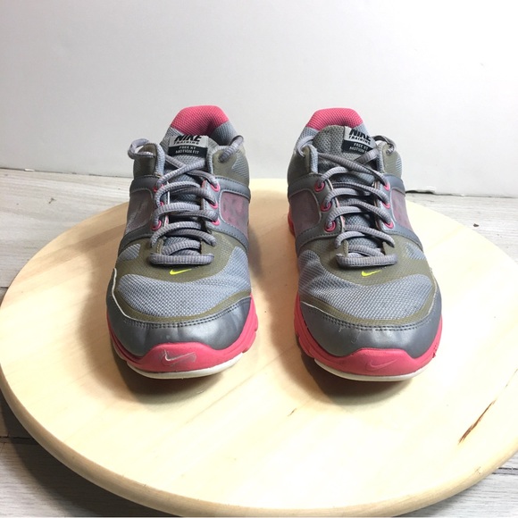 Nike Training Free XT Motion Fit Mesh Running Sneakers Women's Size 7 454116-003 - Picture 2 of 8